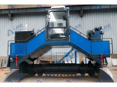 Groove Type Compost Turner — real photo